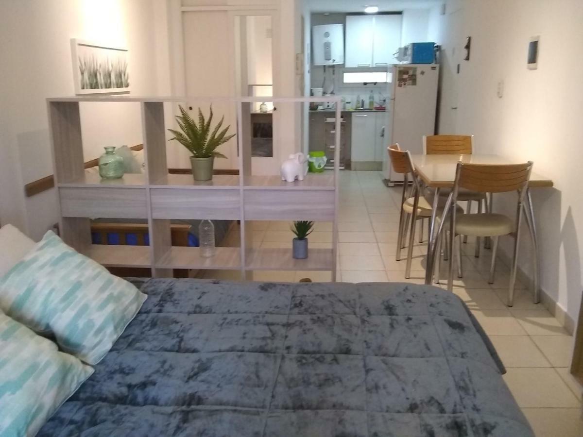 Moreno 1330 로자리오 외부 사진